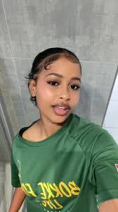 Kelsey Adamson's Instagram, Twitter & Facebook