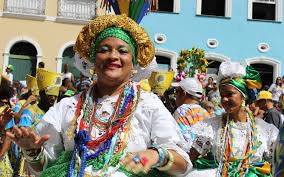 Comemoração da Independência da Bahia leva samba ao Pelourinho ...