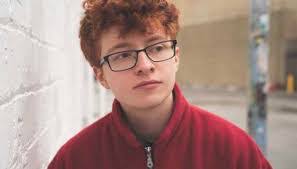 Robin Daniel's Instagram, Twitter & Facebook