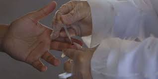 Surveillez votre santé à domicile avec les produits exacto disponibles en pharmacie et. Coronavirus Un Autotest De Depistage Du Covid 19 Bientot Commercialise