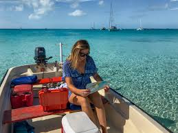 Island Hopping In The Exumas Staniel Cay Yacht Club Where