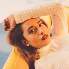 Roma Janii 🧿 (@roma.jani) • Threads, Say more