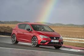 The first year of seat connect is free, and then requires a subscription from the second year onward. Fiche Technique Seat Leon Cupra 2019