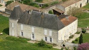 Chateau De Balzac Seances Tarifs Et Reservation De La Visite Guidee Messortiesculture