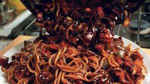 Resep Simple Jajangmyeon Ala Rumahan Mie Saus Hitam Khas Korea Yang Menggiurkan Herstory