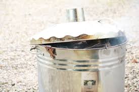 Un Incinerateur De Jardin Crusine Academie