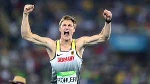 Der mit 80,33 metern den erforderlichen leistungsnachweis für olympia von. Thomas Rohler Holt Speerwurf Gold Sportschau Sportschau De Olympia Nachrichten