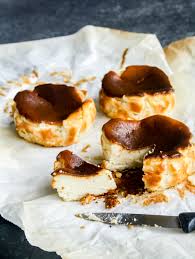 Lay one square on top of a ramekin and cut out. Mini Basque Cheesecake