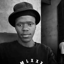 What is causing the weird engine vibration in my Mazda cx7 2011?