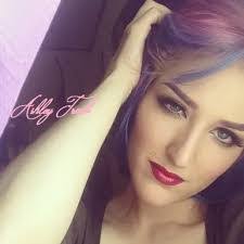 Ashley Troub's Instagram, Twitter & Facebook