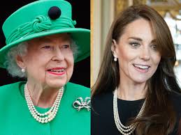 Times Kate Middleton Wore Queen Elizabeth II's Jewelry: Photos
