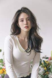No surprise she's still one of the. í•œì†Œí¬ Han So Hee Updates On Twitter Han Sohee Hansohee í•œì†Œí¬ For Barrel Fit She Selected As Barrel Fit Muse