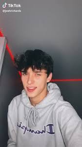 Joshua kenneth richards is a canadian social media influencer, musician, actor, host, and entrepreneur. Tiktok Josh Richards With Black Hair Hot Tiktok 2020