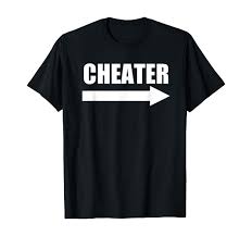 Amazon.com: Funny Cheater LAN Party Cheating Divorce Selfie T-Shirt :  Clothing, Shoes & Jewelry