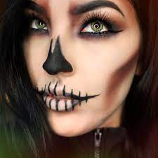 Skull Halloween Makeup By Insta Mualaurennicole Halloween Skull Skullmakeup Halloweenmak Sugar Skull Halloween Halloween Gesicht Schminken Schminkzeug