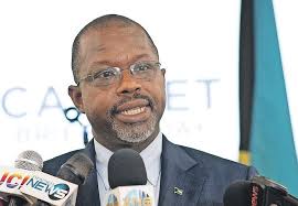 Munroe welcomes US support in fighting gun trafficking