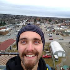 Picnic at Pete's Dam in June 1960 with friends and family