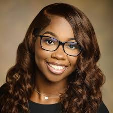 Brenda Tart's Instagram, Twitter & Facebook