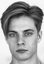 Side Swept Blow-Dry Hairstyle