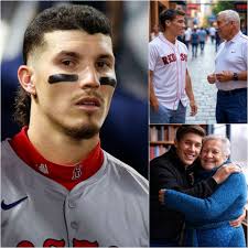 Mahomes saves small diner with debt payment