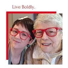 Mavis Vance's Instagram, Twitter & Facebook