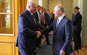 Russian president vladimir putin and belarusian leader alexander lukashenko have agreed to meet in moscow in coming weeks, the kremlin said on sunday. Lukashenko Calls On Putin To Resolve All Disputes Before December 8 World Tass
