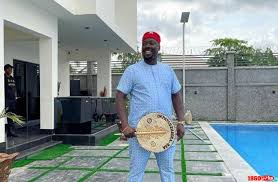 Leakblast.com reported earlier that celebrity barman, cubana chiefpriest gifted his former boss, obi iyiegbu, popularly known as obi cubana, 46 cows for his mother's burial. Uvpqpchwuncq9m