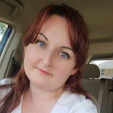 Lacy West (@lacywest89)