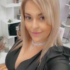 Can a non-listed family member help with decorations at CB Smith or Tree  Tops Park?