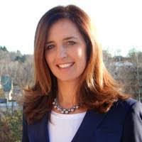 Carrie Oneill's Instagram, Twitter & Facebook