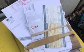 Adresse, horaires d'ouverture voici la liste des services publics de palaiseau. Palaiseau Une Centaine De Courriers Non Distribues Retrouves A La Poubelle Le Parisien