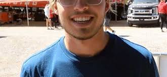 Jacob Thibault's Instagram, Twitter & Facebook