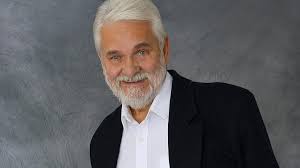 Hasse "Kvinnaböske" Andersson fyller 70: "Jag är samma gubbe alltid"