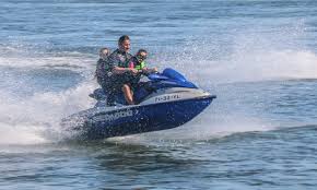 Im 1000ps online shop finden sie jetski namhafter hersteller zu günstigen preisen. Jet Ski Wikipedia