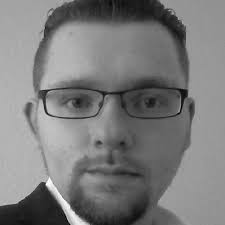 Janis Mohr's Instagram, Twitter & Facebook