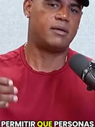 KELVIM ESCOBAR Y SUS EQUIVOCACIONES EN BEISBOL