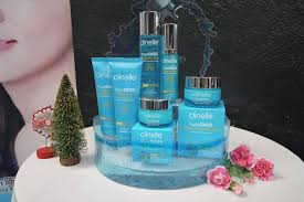 Jadi, selama beberapa minggu aku coba clinelle pure swiss thermal spring water untuk hydrate clinelle tidak menggunakan kandungan berbahaya yang dapat menyebabkan kulit iritasi, penuaan. The Beauty Junkie Ranechin Com Clinelle Pureswiss Hydracalm Skincare Range
