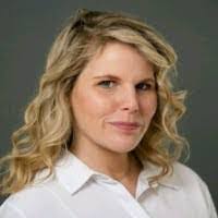 Jennifer Plitt's Instagram, Twitter & Facebook