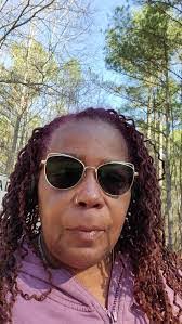 Debra Sledge's Instagram, Twitter & Facebook