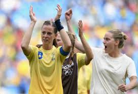 Charlotta eva lotta schelin (born 27 february 1984) is a swedish former professional footballer who most recently played as a striker for fc rosengård of the damallsvenskan. Lotta Schelin L8schelin Twitter