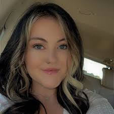 sydney boyer (@s_bbboyer)