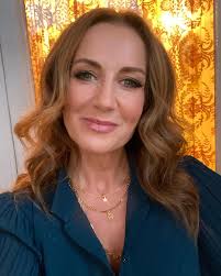 ⭐️GIVEAWAY ⭐️ Thank you @maidenjewelsbyciara for these fabulous layering  necklaces. Like, share and tag a friend to follow @lorrainekeaneofficial &  @maidenjewelsbyciara to win one of these beautiful pieces! #gift  #christmasgifts ...