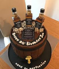 Imagenes De Bizcocho De Cumpleaños Para Hombres Pin By Gabriela Aguilar On Frosting Cake Birthday Cake For Him 40th Birthday Cakes For Men Cake