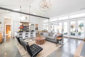 Pickledbarrel.com has all the best ideas and inspo for modern farmhouse style decor. 20 Modern Farmhouse Living Room Designs Home Design Lover