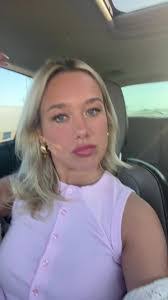 Daisy Bryant's Instagram, Twitter & Facebook