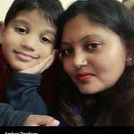 Amber Pardee's Instagram, Twitter & Facebook