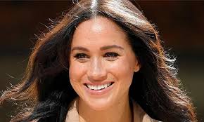 Hoàng tử Harry khởi kiện một tờ báo Anh