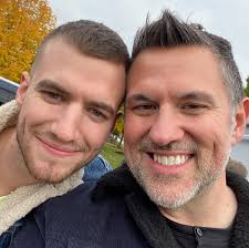 Mojo's son Joe is hitting the road for his new radio gig in Florida  tomorrow. Can Mojo turn his room into a game room now or too soon? 🤣