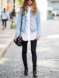 Do Black Jeans And Blue Denim Jacket Go Together Proof That Jean Jackets Go With Everything Fashion Stylish Outfits How To Wear White Jeans