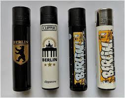 Sehr wenig gebraucht, quasi wie neu, top zustand, mit. My420gadgets Clipper Classic Feuerzeug Berlin Special